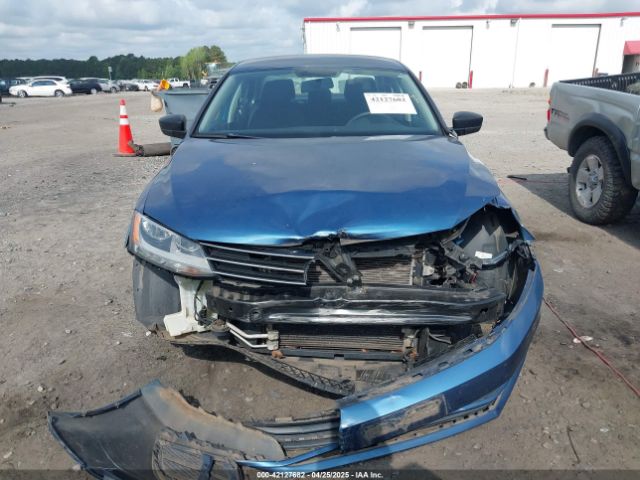 3VW267AJ6GM239810 Volkswagen Jetta 1.4t S