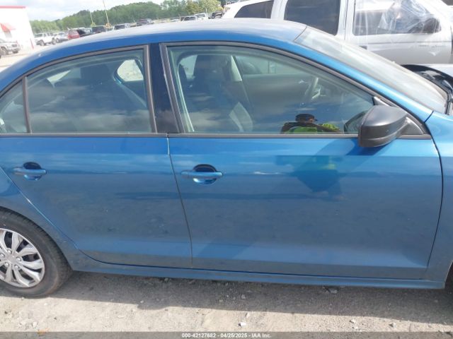 3VW267AJ6GM239810 Volkswagen Jetta 1.4t S