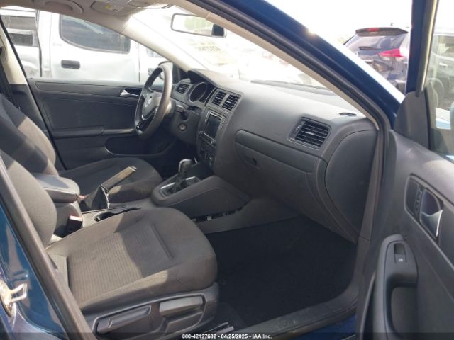 3VW267AJ6GM239810 Volkswagen Jetta 1.4t S