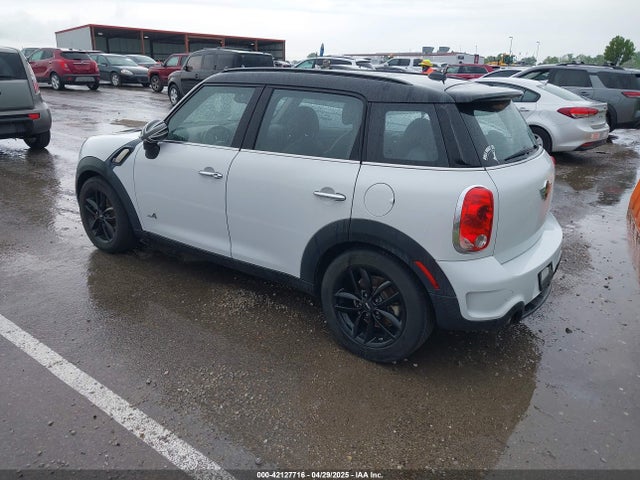 2013 MINI COUNTRYMAN WMWZC5C5XDWP31652 Photo 2