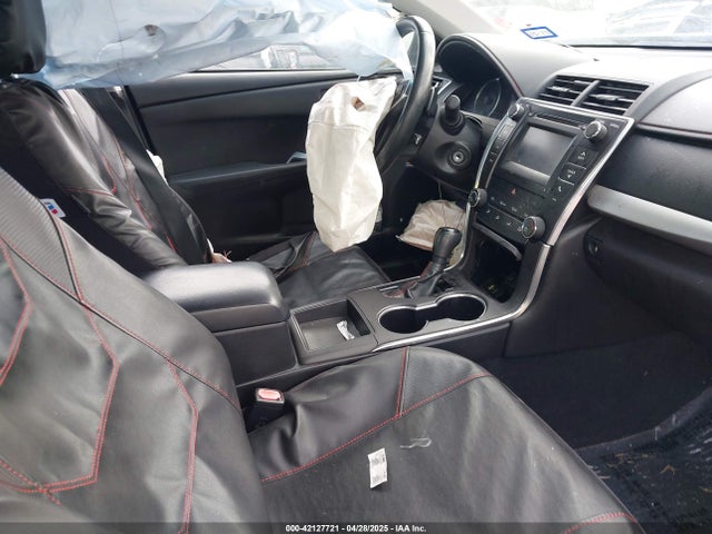 4T1BF1FKXFU486190 Toyota CAMRY SE