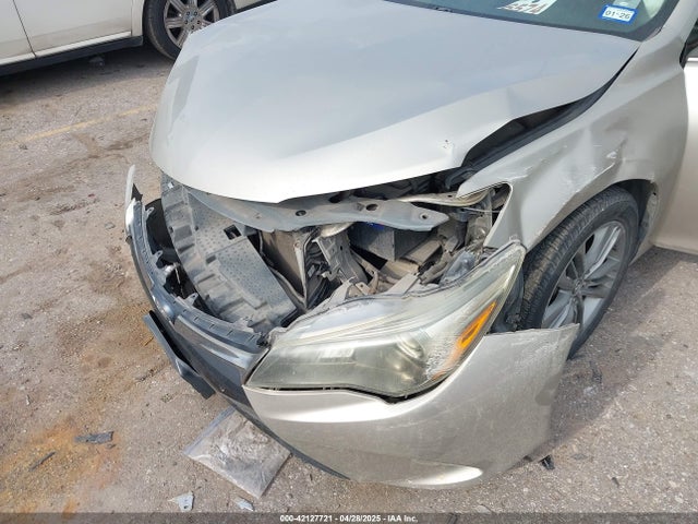 4T1BF1FKXFU486190 Toyota CAMRY SE