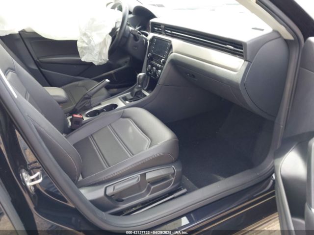 1VWWA7A30LC013193 Volkswagen Passat 2.0t Se