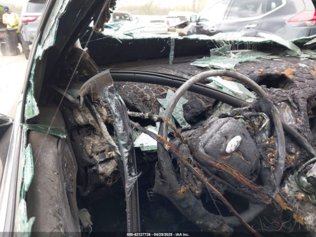 3FA6P0SU6GR154279 Ford Fusion Energi Titanium
