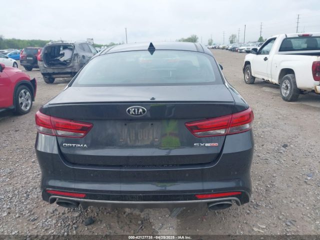5XXGW4L28JG201663 KIA Optima Sx Turbo