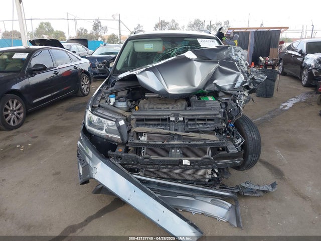 3VV3B7AX5KM161599 Volkswagen Tiguan 2.0t Se/2.0t Sel/2.0t Sel R-line/2.0t Sel R-line Black