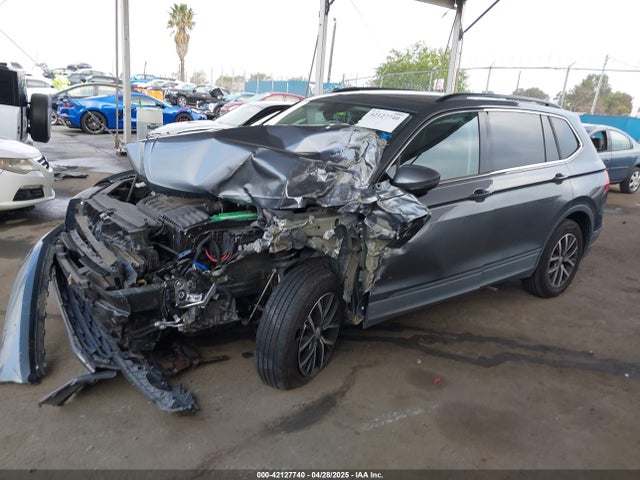 3VV3B7AX5KM161599 Volkswagen Tiguan 2.0t Se/2.0t Sel/2.0t Sel R-line/2.0t Sel R-line Black