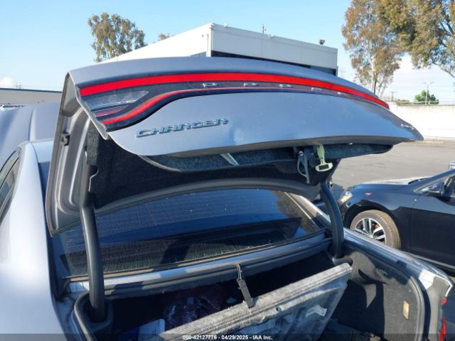 2C3CDXHG7GH132405 Dodge Charger Sxt