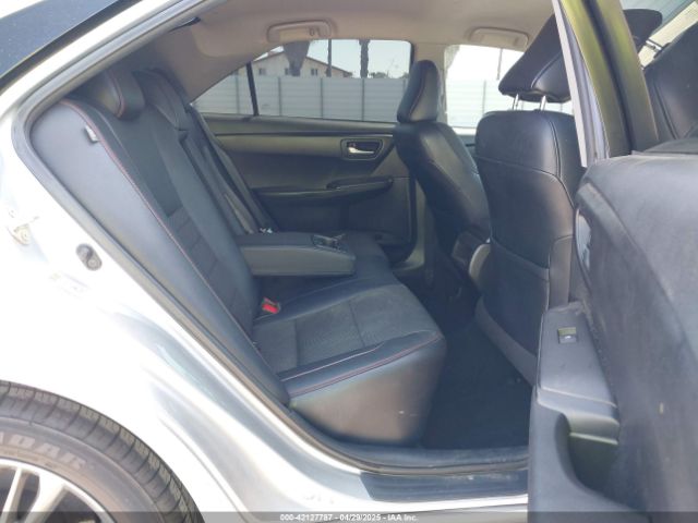 4T1BF1FKXHU374668 Toyota CAMRY SE