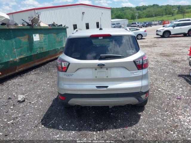 1FMCU0J99HUB23567 Ford Escape Titanium