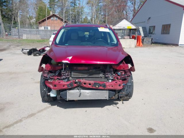 1FMCU0J91JUD40746 Ford Escape Titanium