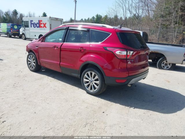 1FMCU0J91JUD40746 Ford Escape Titanium