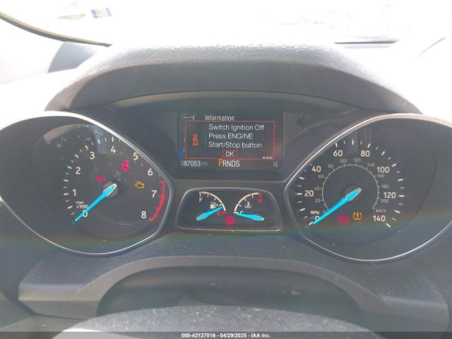 1FMCU0J91JUD40746 Ford Escape Titanium