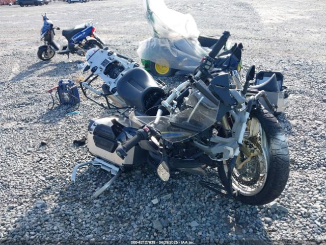 2017 BMW R1200 WB10A6102HZ654727