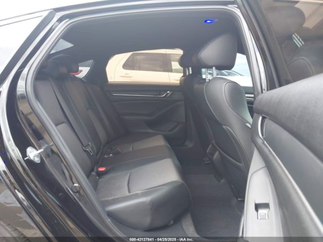 1HGCV1F35NA076774 Honda Accord Sport
