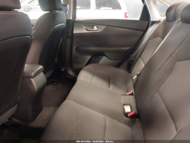 3KPF24AD1KE061932 KIA Forte Lxs