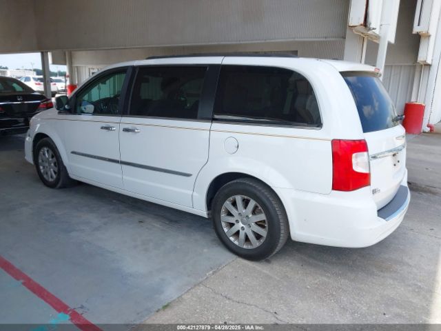 2016 CHRYSLER TOWN & COUNTRY 2C4RC1BG5GR149731 Photo 2