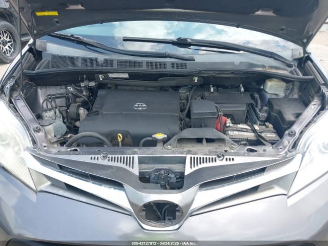 5TDYK3DCXFS688971 Toyota Sienna Xle 8 Passenger