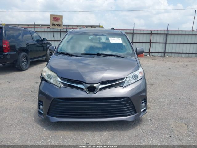 5TDYK3DCXFS688971 Toyota Sienna Xle 8 Passenger