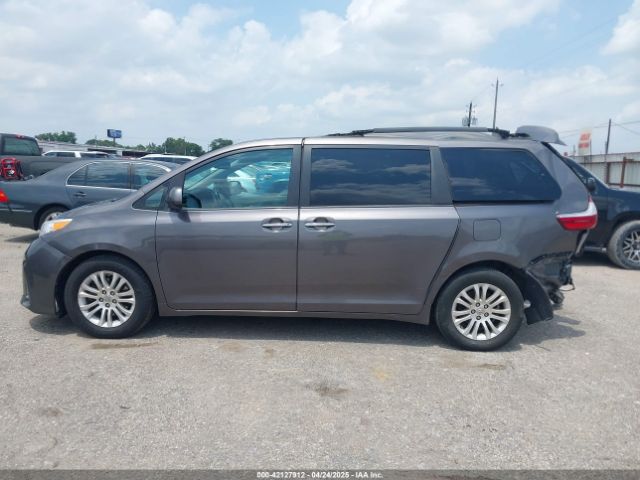 5TDYK3DCXFS688971 Toyota Sienna Xle 8 Passenger