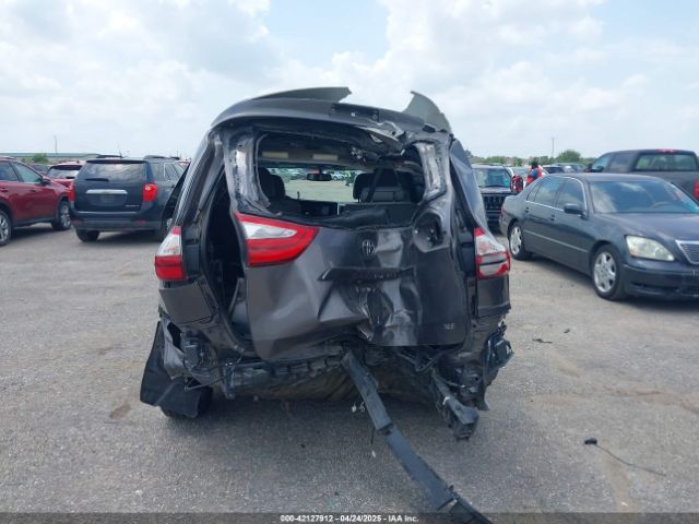 5TDYK3DCXFS688971 Toyota Sienna Xle 8 Passenger