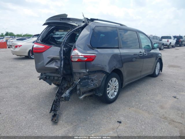 5TDYK3DCXFS688971 Toyota Sienna Xle 8 Passenger