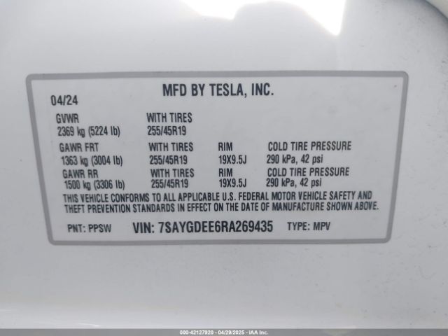 2024 TESLA MODEL Y 7SAYGDEE6RA269435 Photo 8