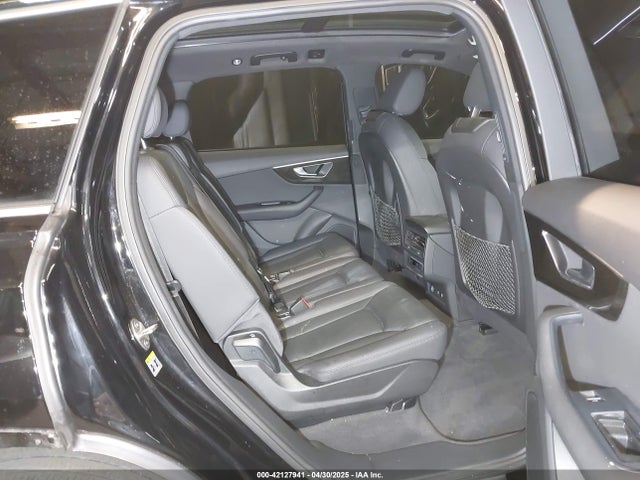 2021 AUDI Q7 WA1LJAF7XMD029874 Photo 7
