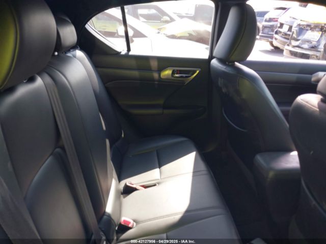 JTHKD5BH5F2236734 Lexus CT 200H
