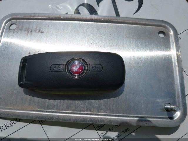 2024 HONDA GL1800 JH2SC7951RK600686 Photo 10