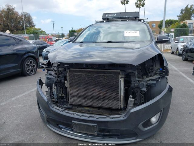 5XYPH4A50GG160599 KIA Sorento 3.3l Ex