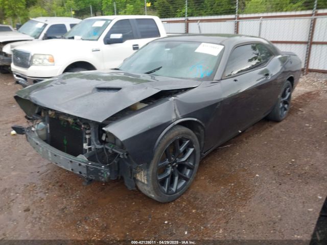 2C3CDZAGXKH500459 Dodge Challenger Sxt