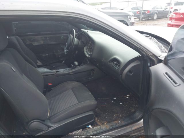 2C3CDZAGXKH500459 Dodge Challenger Sxt