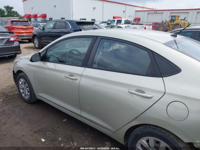 3KPC24A35KE050457 Hyundai ACCENT SE