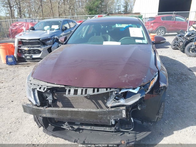 5XXGT4L31GG107795 KIA Optima Lx
