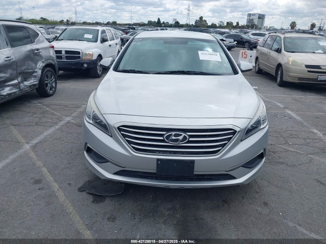 Hyundai Sonata 2017 5NPE24AFXHH565168 Image 11