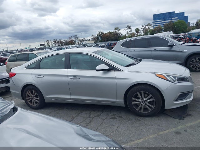 Hyundai Sonata 2017 5NPE24AFXHH565168 Image 12