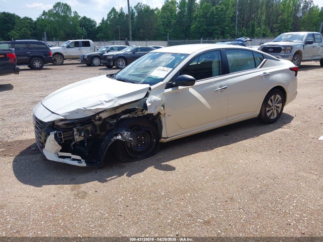 Nissan 2024 2024 1N4BL4BV7RN318901 Image 2