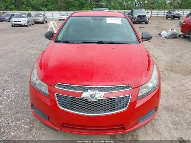 1G1PA5SH4E7185799 Chevrolet Cruze Ls Auto