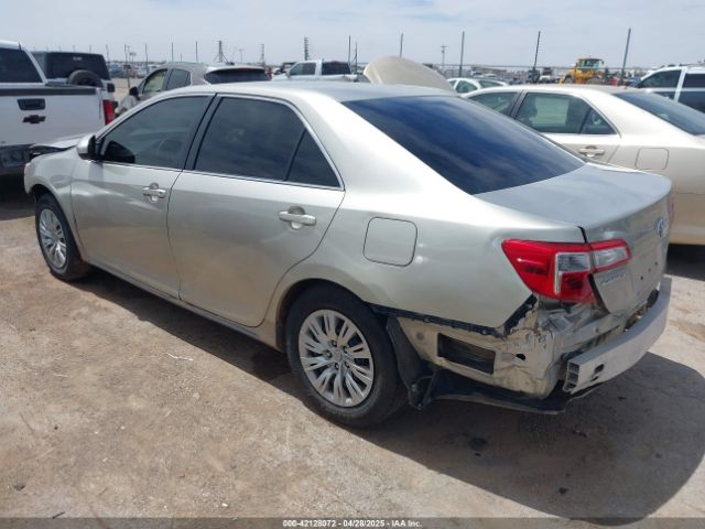 4T1BF1FK8EU435432 Toyota CAMRY LE