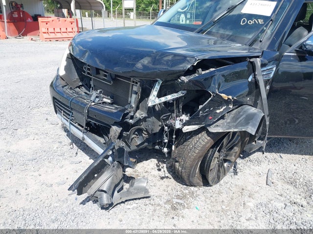 JN8AY2NE8H9707601 Nissan Armada Platinum