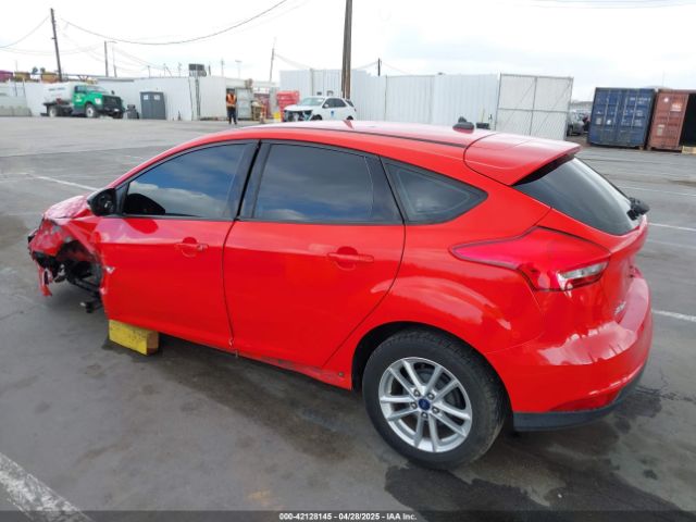 1FADP3K21GL271306 Ford FOCUS SE