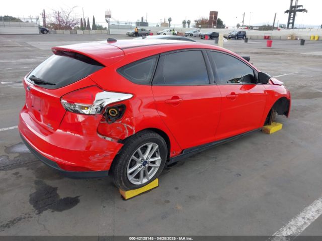 1FADP3K21GL271306 Ford FOCUS SE