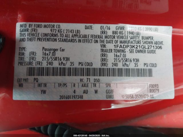 1FADP3K21GL271306 Ford FOCUS SE