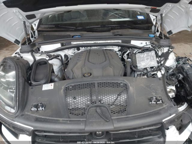 2024 PORSCHE MACAN WP1AA2A59RLB15956 Photo 9