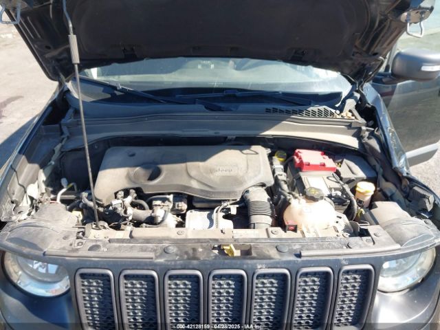 ZACNJBC14KPK49317 Jeep Renegade Trailhawk 4x4