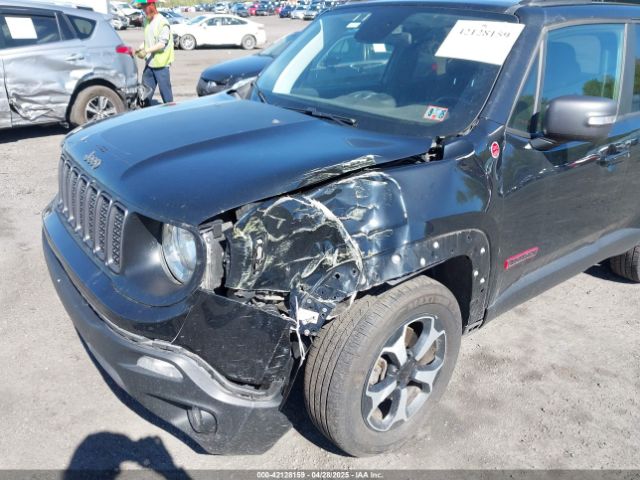 ZACNJBC14KPK49317 Jeep Renegade Trailhawk 4x4