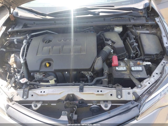 2T1BURHE0JC103542 Toyota COROLLA LE