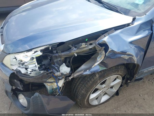 4S4BRCCC5E3313407 Subaru Outback 2.5i Premium