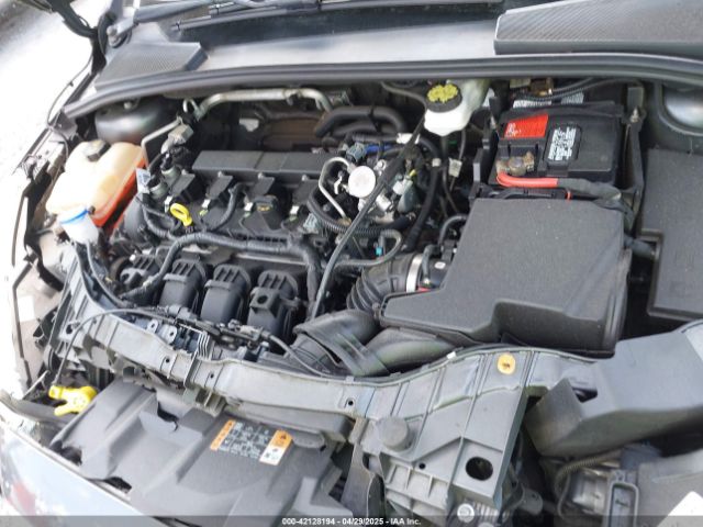 1FADP3J22JL314642 Ford Focus Titanium